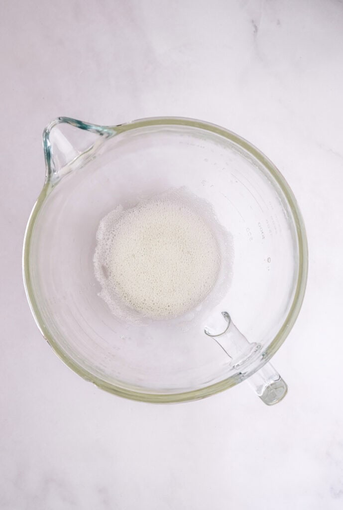 Image showing meringue mixture before beating. 
