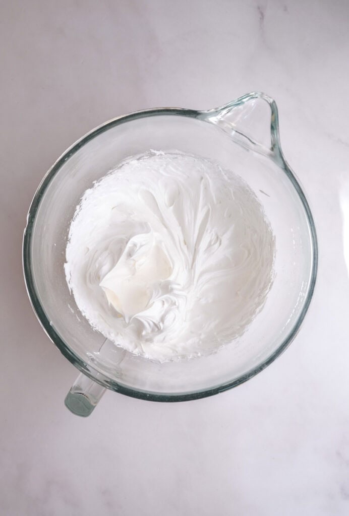 Image showing meringue mixture after beating. 