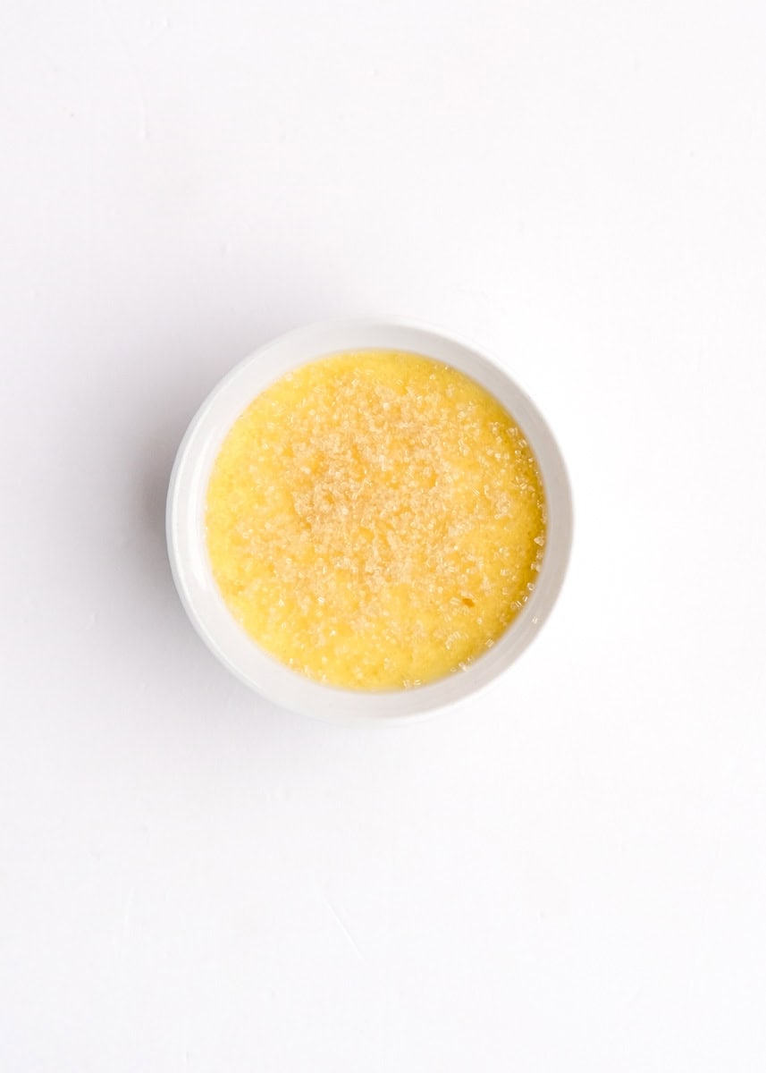 Image showing step 5 of how to make a white chocolate creme brulee.