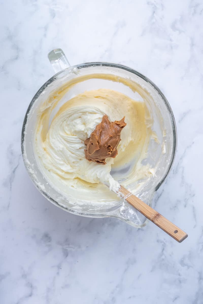 How to make Biscoff Buttercream