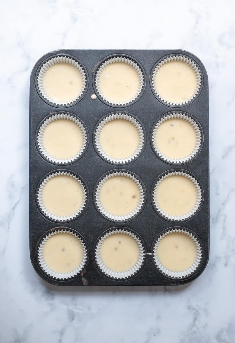 How to make Passionfruit Cupcakes 