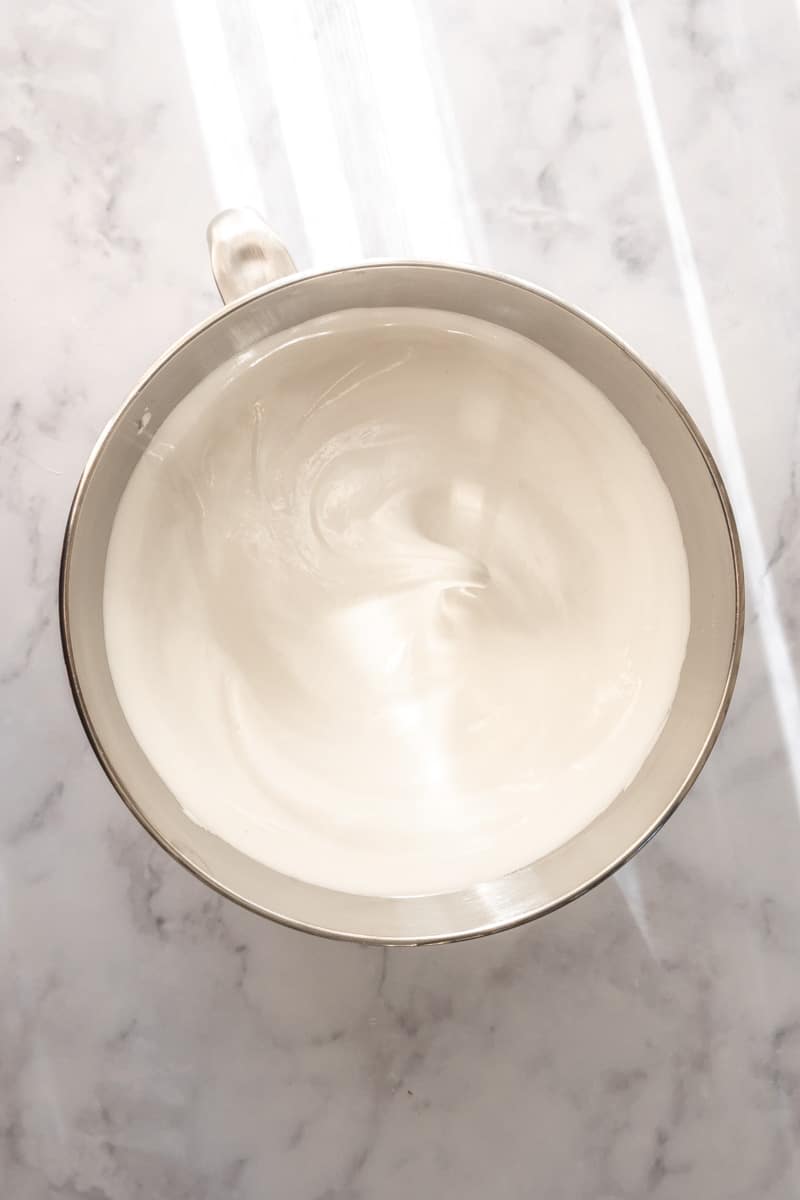 Image showing step 5, after the meringue has been beaten for 10 minutes.