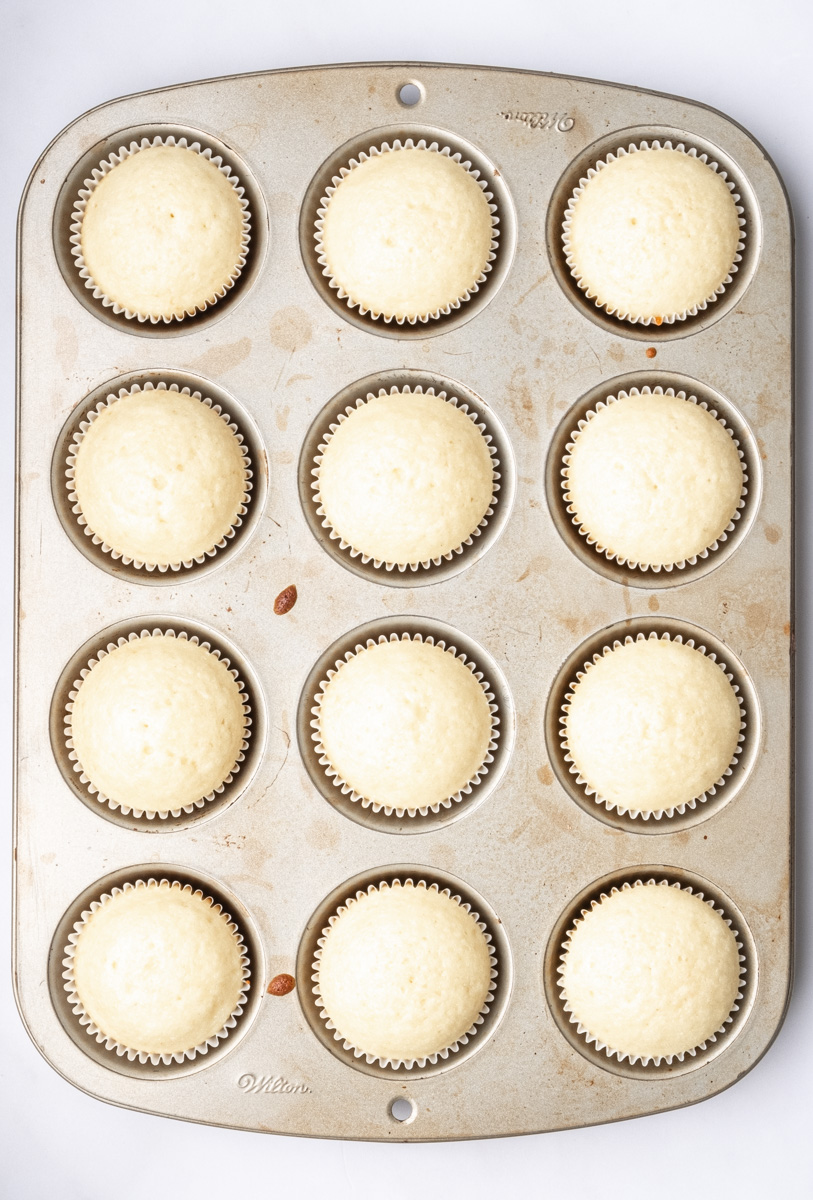 Image showing step 4 of how to make the vanilla cupcakes.