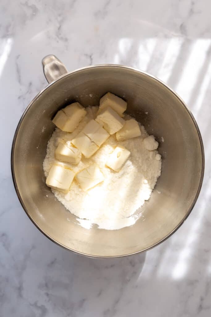 How to make a Naked Carrot Cake