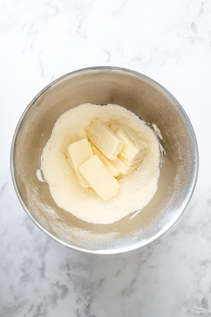 Image showing step 2 of how to make the cream cheese frosting