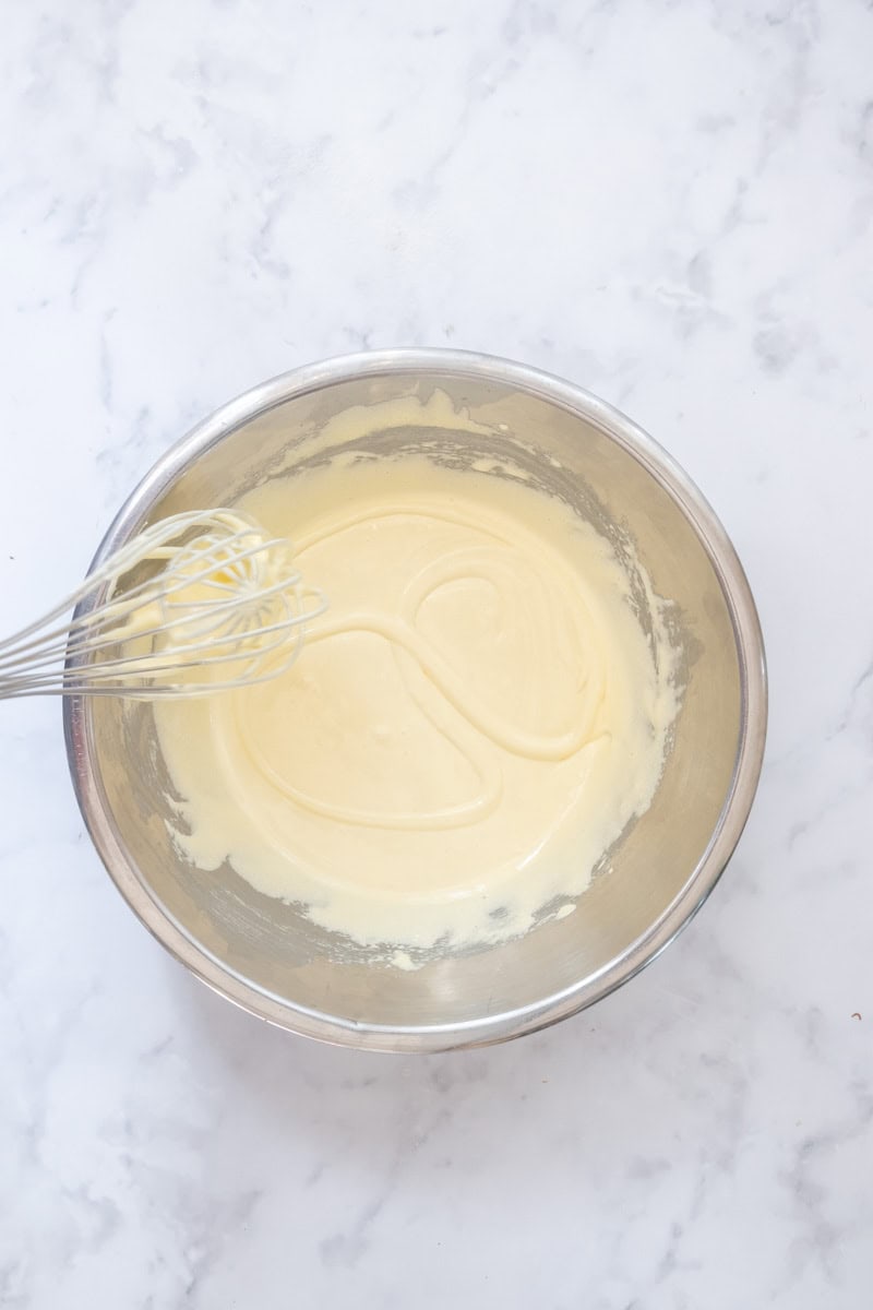 Image showing step 1 of how to make mini tiramisu cups.