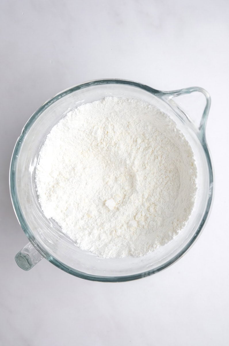 Image showing step 1 of how to make the pistachio buttercream.