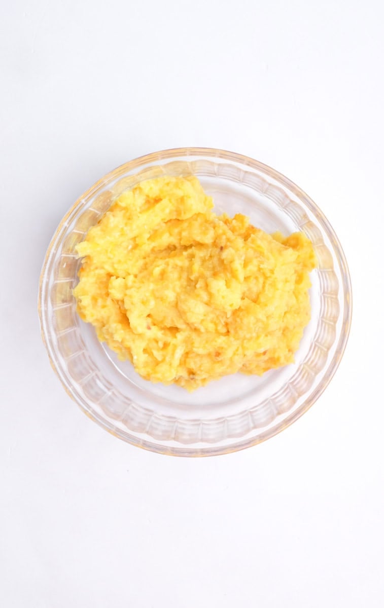 Image shows step 2 of how to prepare the oranges.