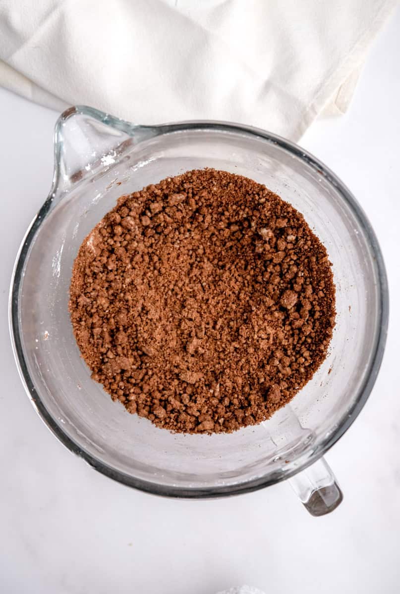 Image showing step 2 of how to make the Bar One frosting.